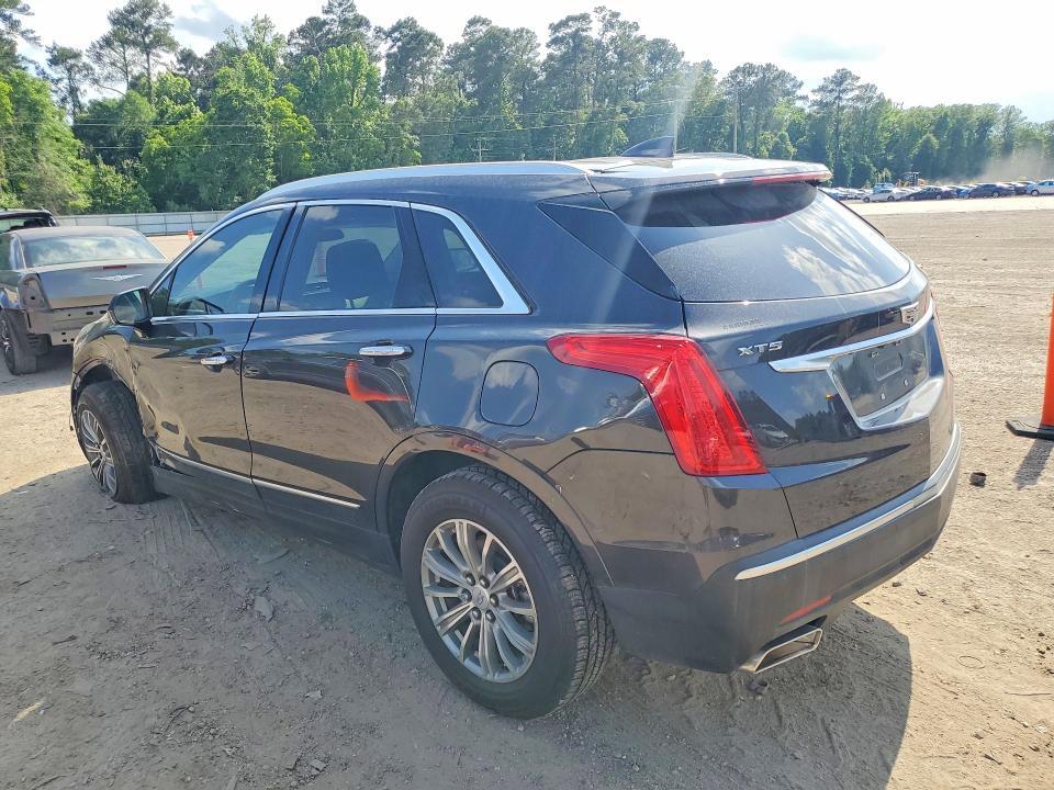 2017 CADILLAC XT5 LUXURY — Фото 2 из 12