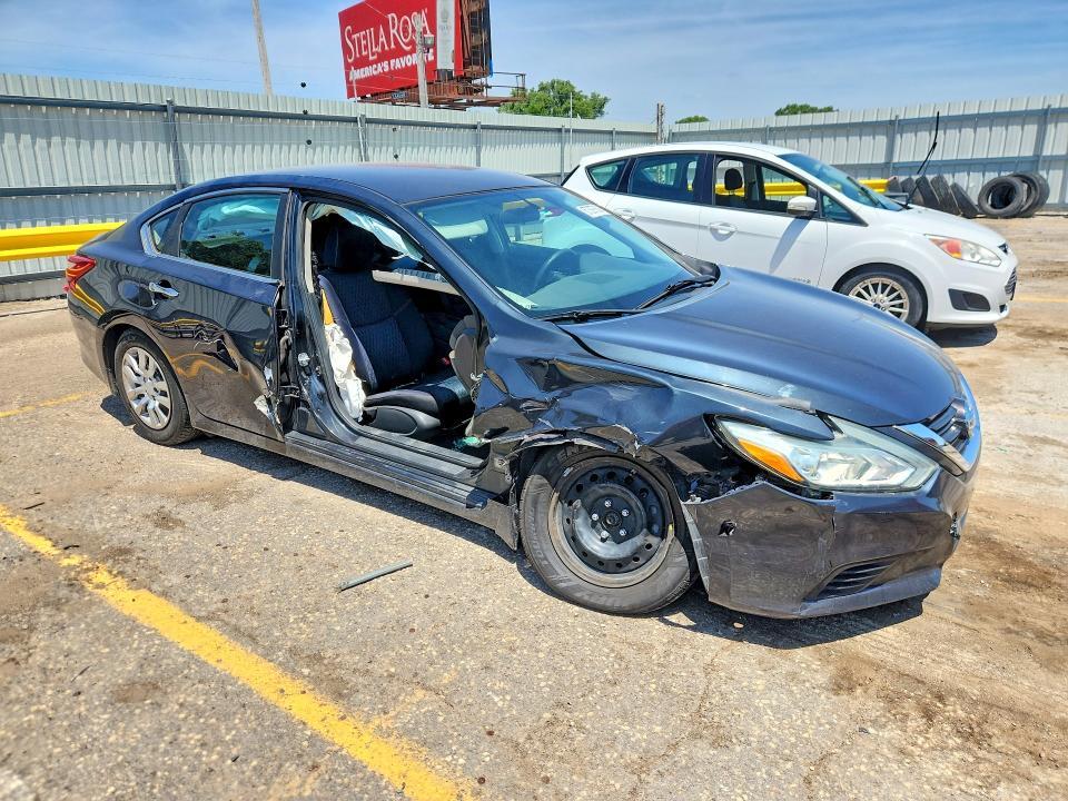 2016 NISSAN ALTIMA 2.5 S — Фото 4 из 13
