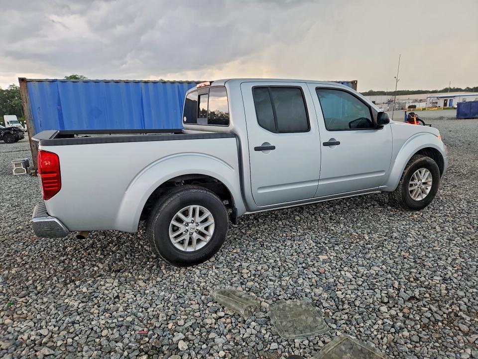 2016 NISSAN FRONTIER SV — Фото 3 из 12