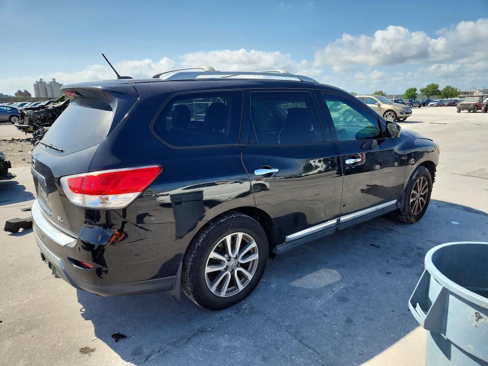 2016 NISSAN PATHFINDER SL — Фото 3 из 14
