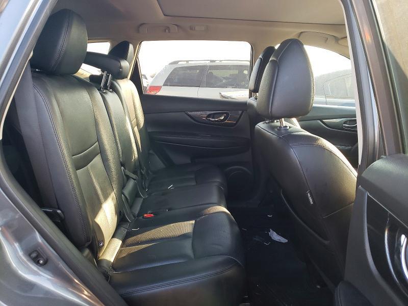 2016 NISSAN ROGUE SL — Фото 11 из 14