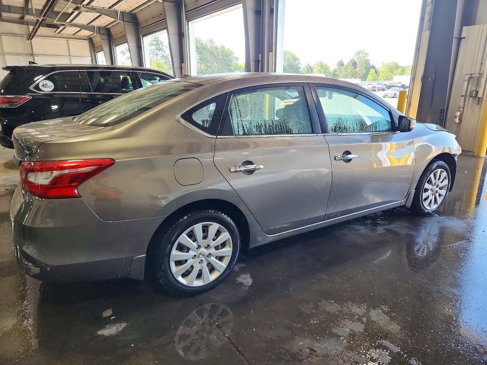 2016 NISSAN SENTRA SV — Фото 3 из 13