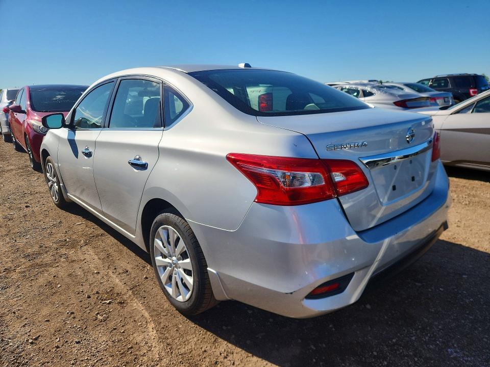 2016 NISSAN SENTRA SV — Фото 2 из 12