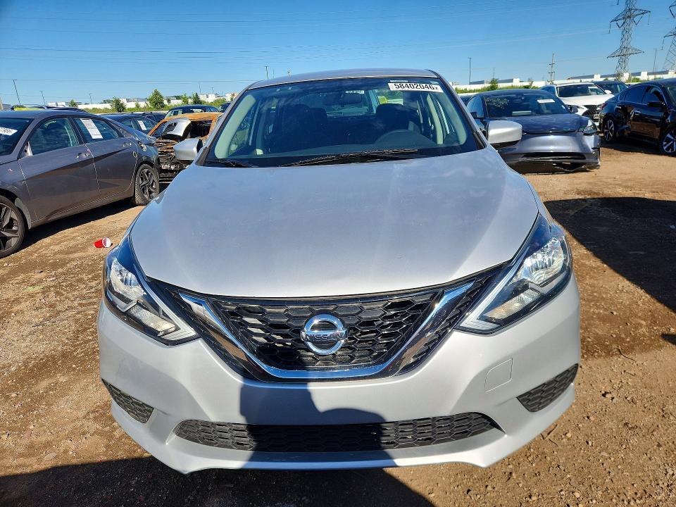 2016 NISSAN SENTRA SV — Фото 5 из 12
