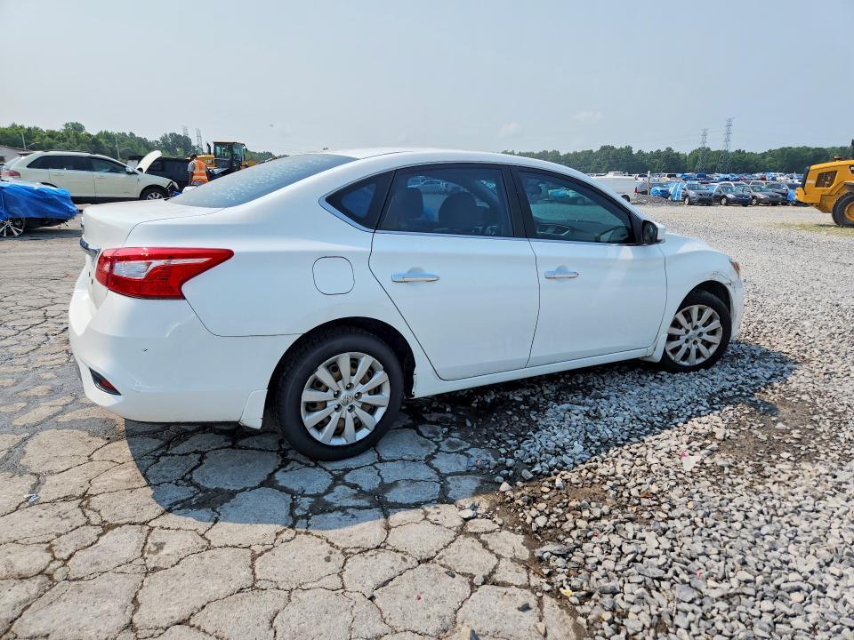 2016 NISSAN SENTRA S — Фото 3 из 12