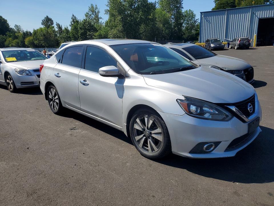 2016 NISSAN SENTRA SL — Фото 4 из 12