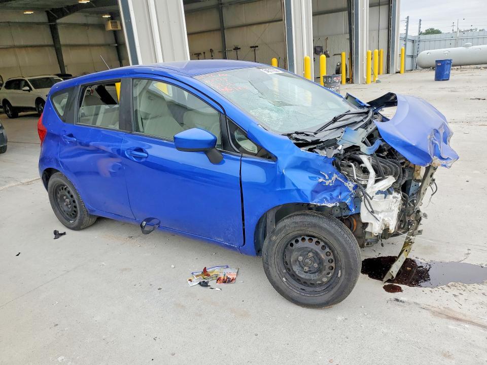 2016 NISSAN VERSA NOTE SV — Фото 4 из 13