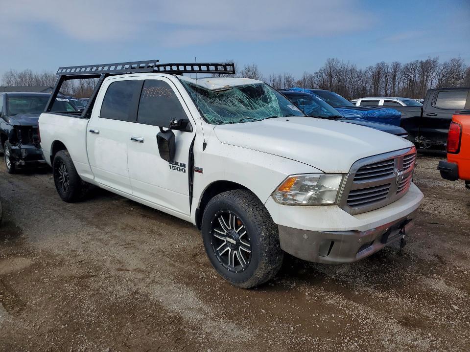 1C6RR7TT7GS295681 2016 RAM 1500 photo no. 4