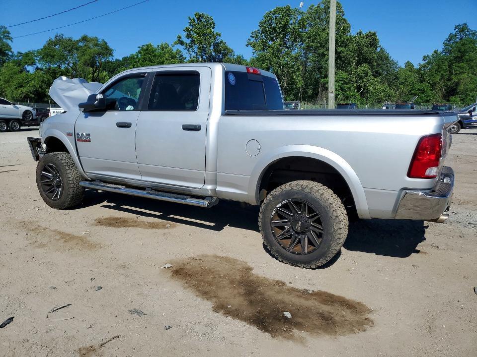 2016 RAM 2500 SLT — Фото 2 из 13