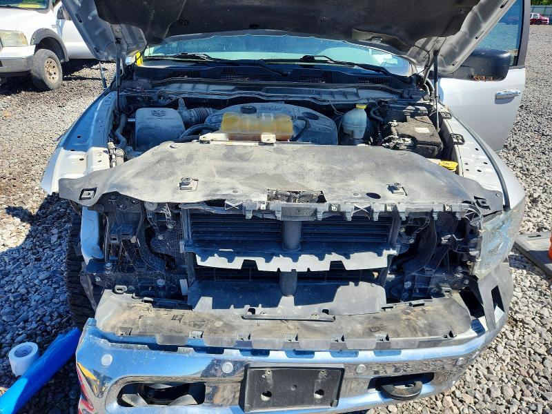 2016 RAM 1500 SLT — Фото 11 из 12