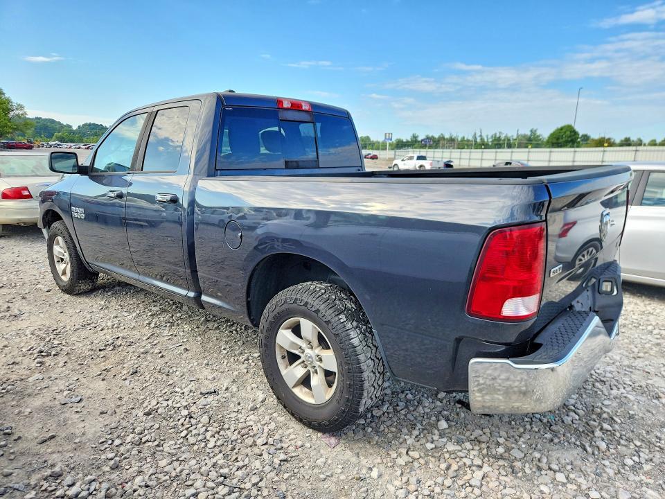 2016 RAM 1500 SLT — Фото 2 из 12