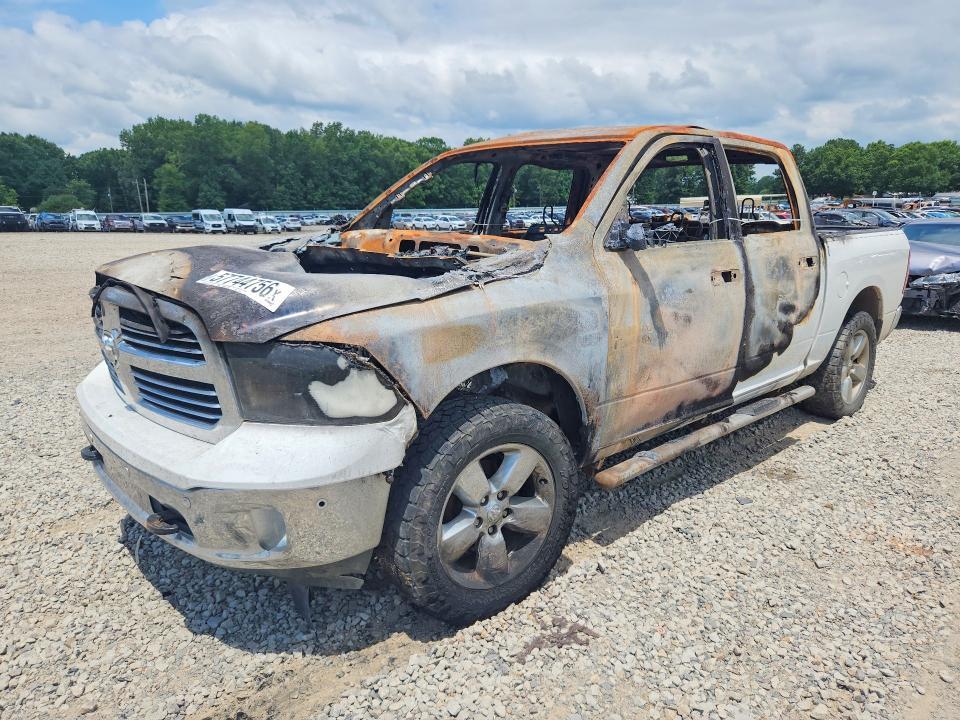 1C6RR7LT6GS112576 2016 RAM 1500 photo no. 1