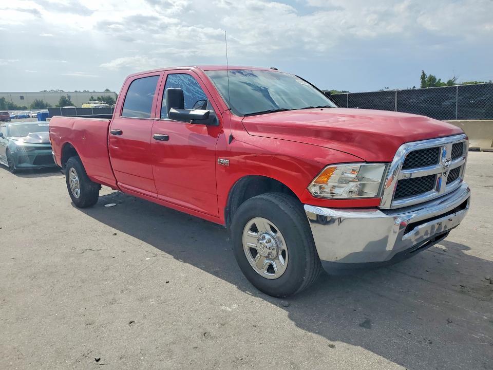 2016 RAM 2500 ST — Фото 4 из 12