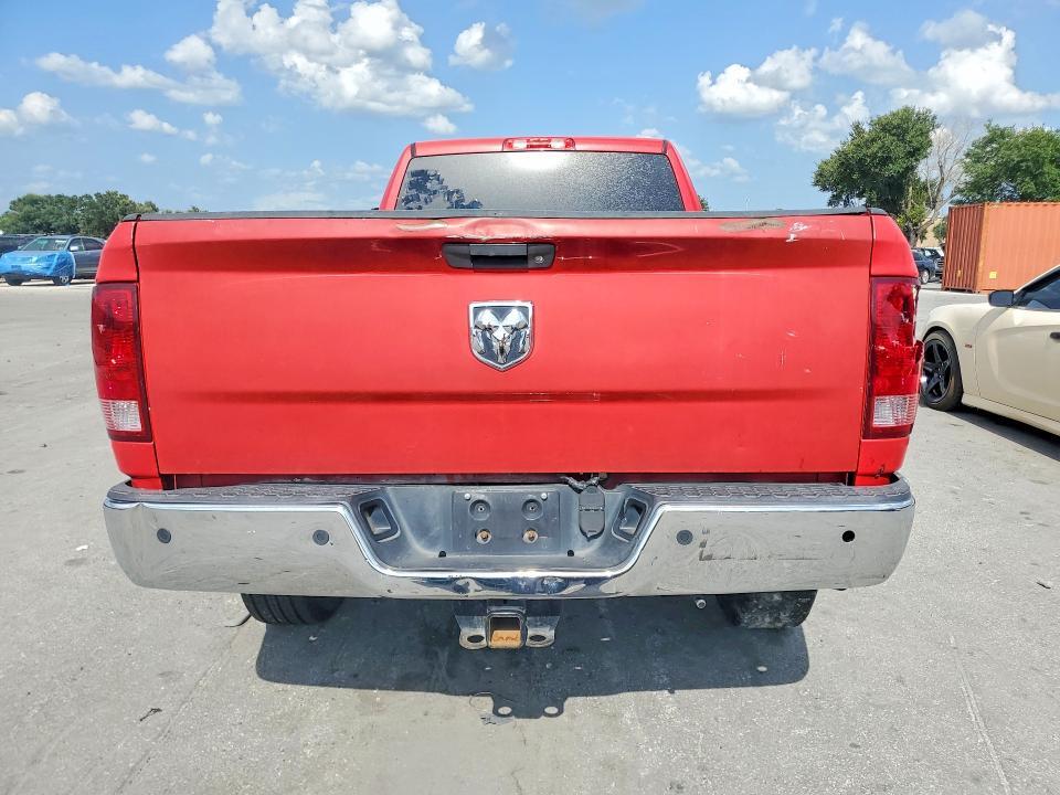 2016 RAM 2500 ST — Фото 6 из 12