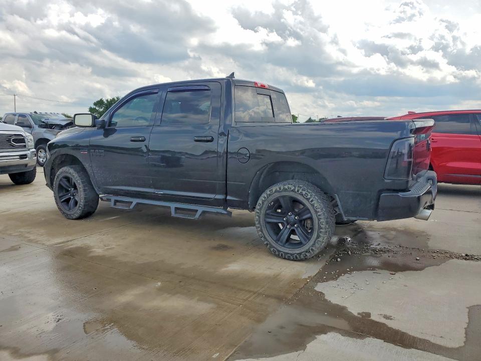 2016 RAM 1500 SPORT — Фото 2 из 12