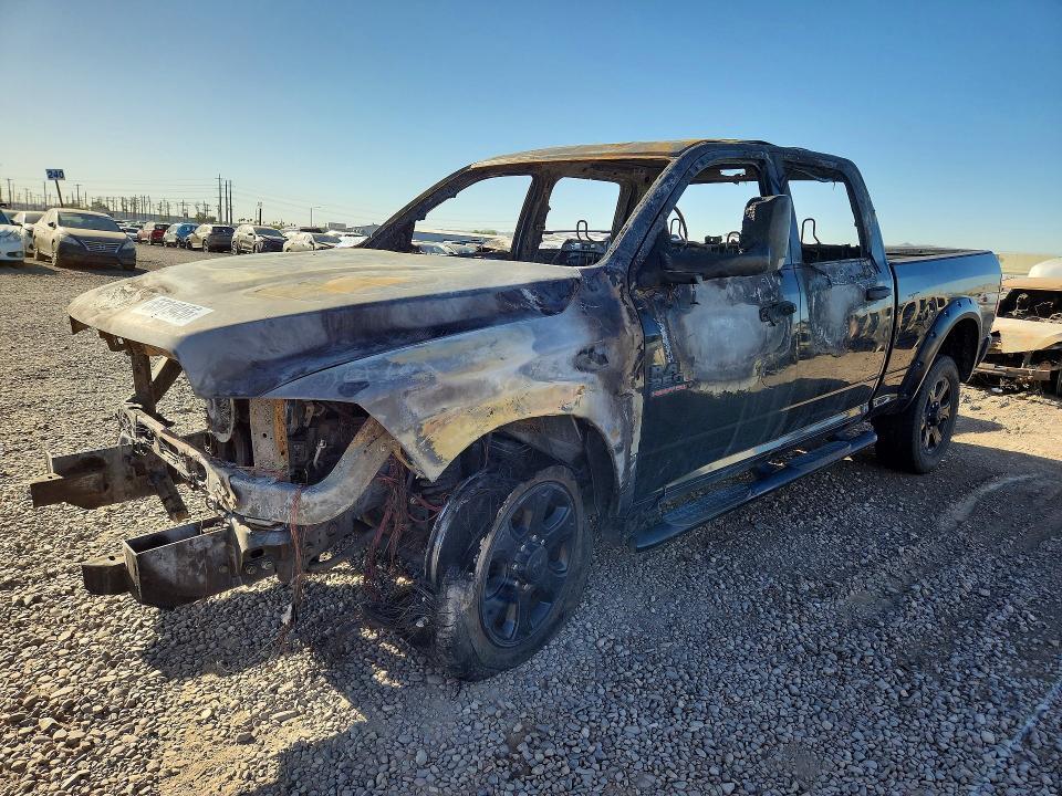3C6UR5DLXGG160960 2016 RAM 2500 photo no. 1