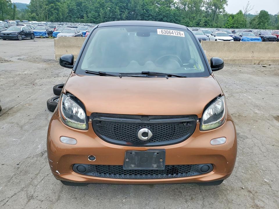 2016 SMART FORTWO — Фото 6 из 13