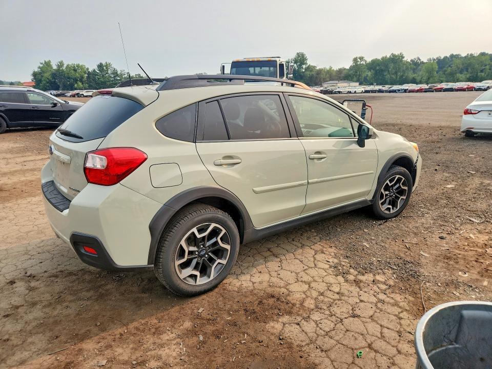 JF2GPABC2G8215108 2016 SUBARU CROSSTREK photo no. 3