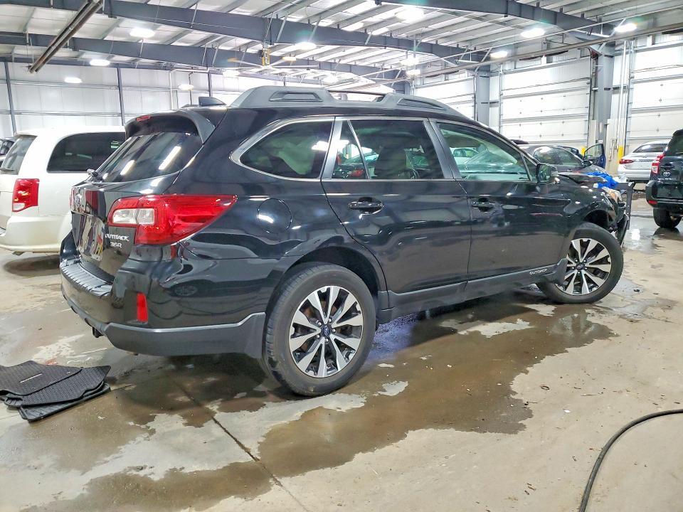 2016 SUBARU OUTBACK 3.6R LIMITED — Фото 3 из 13