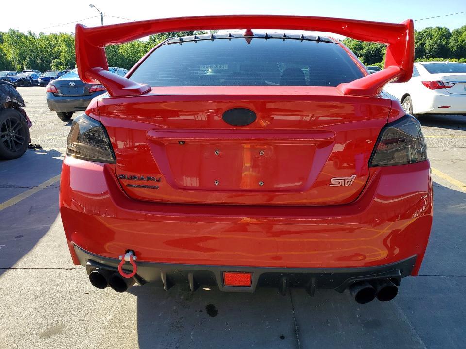 2016 SUBARU WRX STI — Фото 6 из 13