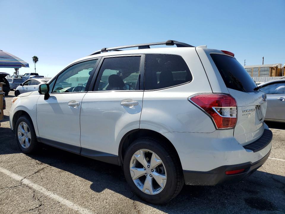 JF2SJADC4GH544790 2016 SUBARU FORESTER photo no. 2