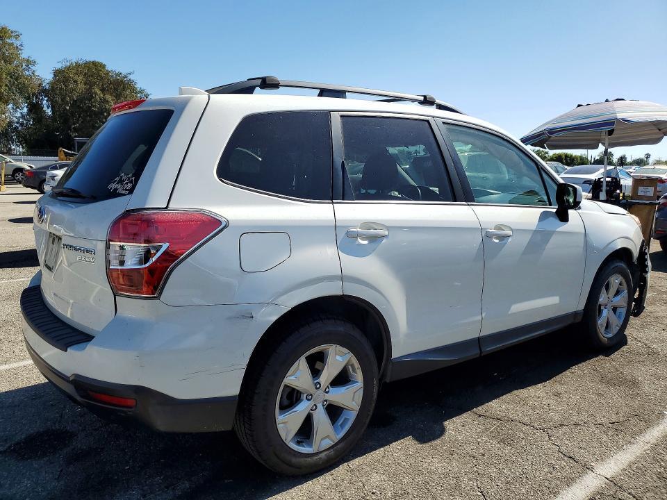 JF2SJADC4GH544790 2016 SUBARU FORESTER photo no. 3