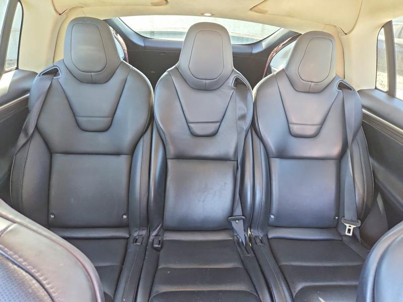 2016 TESLA MODEL X — Фото 10 из 13