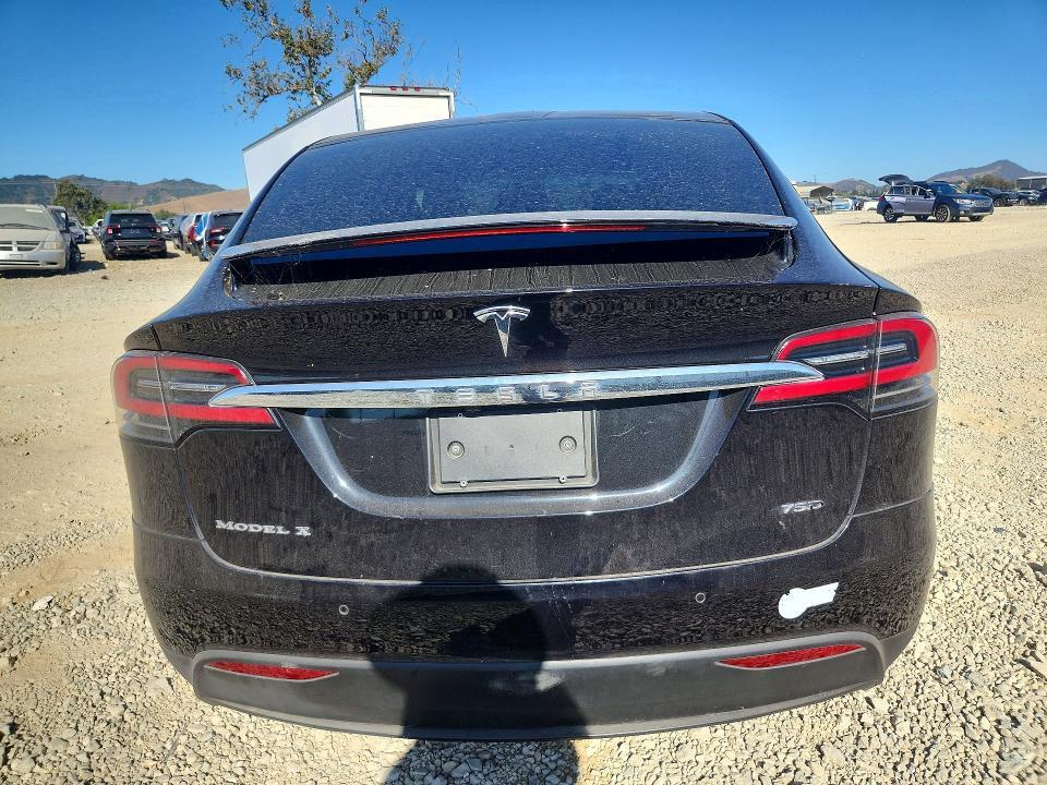 2016 TESLA MODEL X — Фото 6 из 13