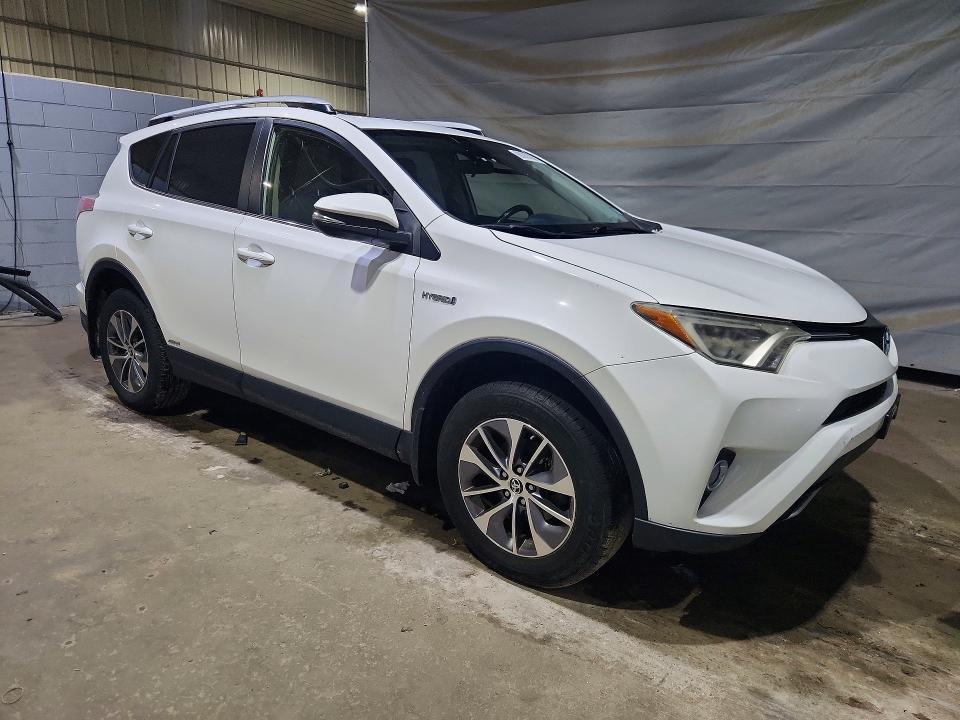 2016 TOYOTA RAV4 HV XLE — Фото 4 из 13