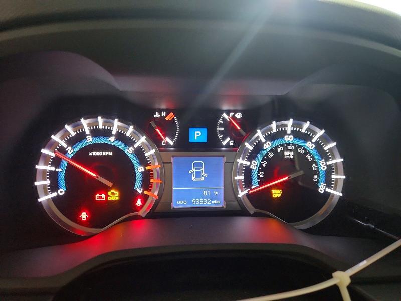 2016 TOYOTA 4RUNNER SR5 PREMIUM — Фото 9 из 12