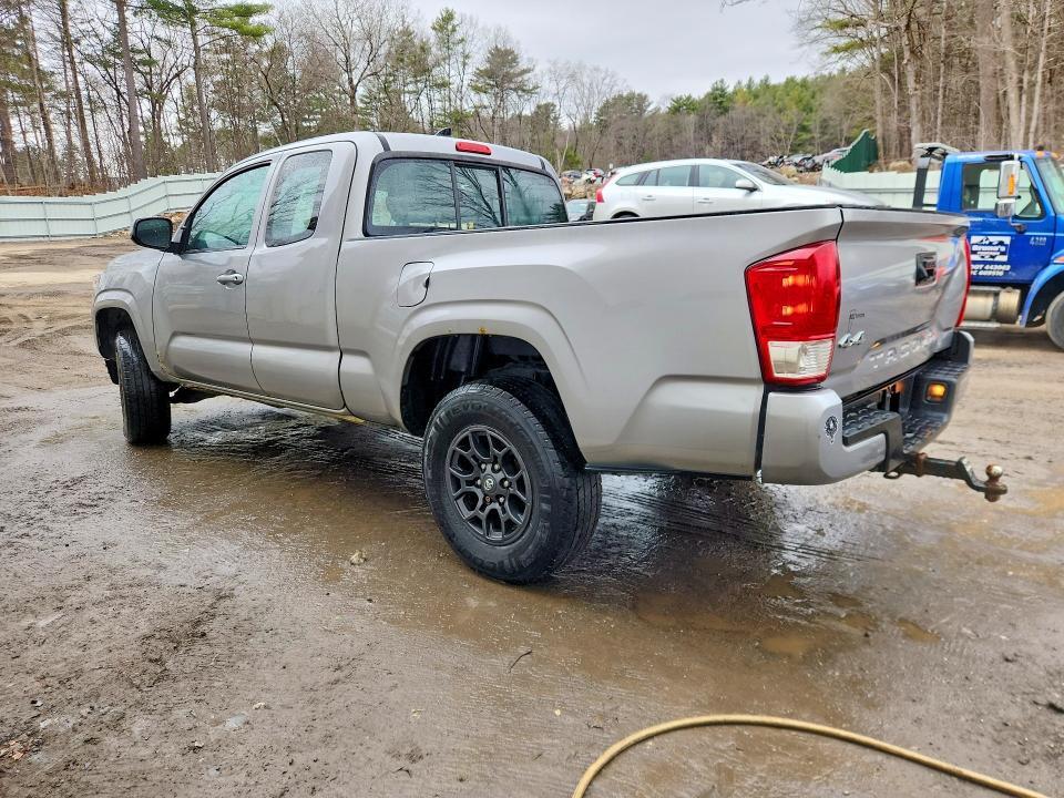 2016 TOYOTA TACOMA SR — Фото 2 из 12