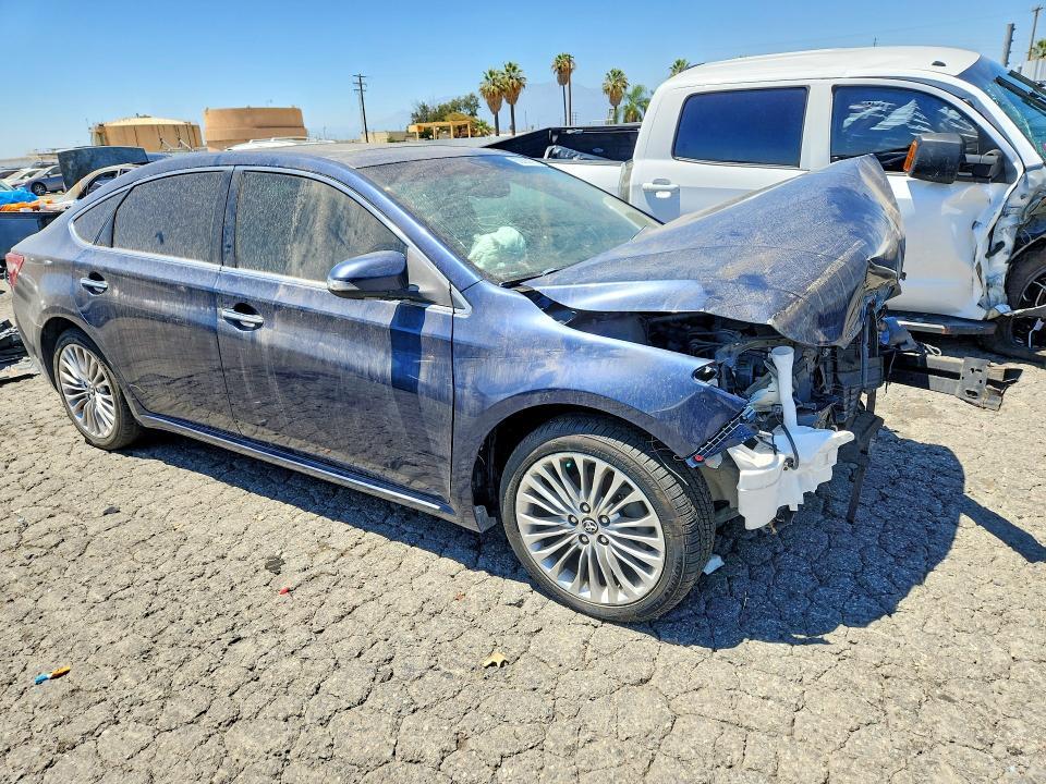 2016 TOYOTA AVALON LIMITED — Фото 4 из 12