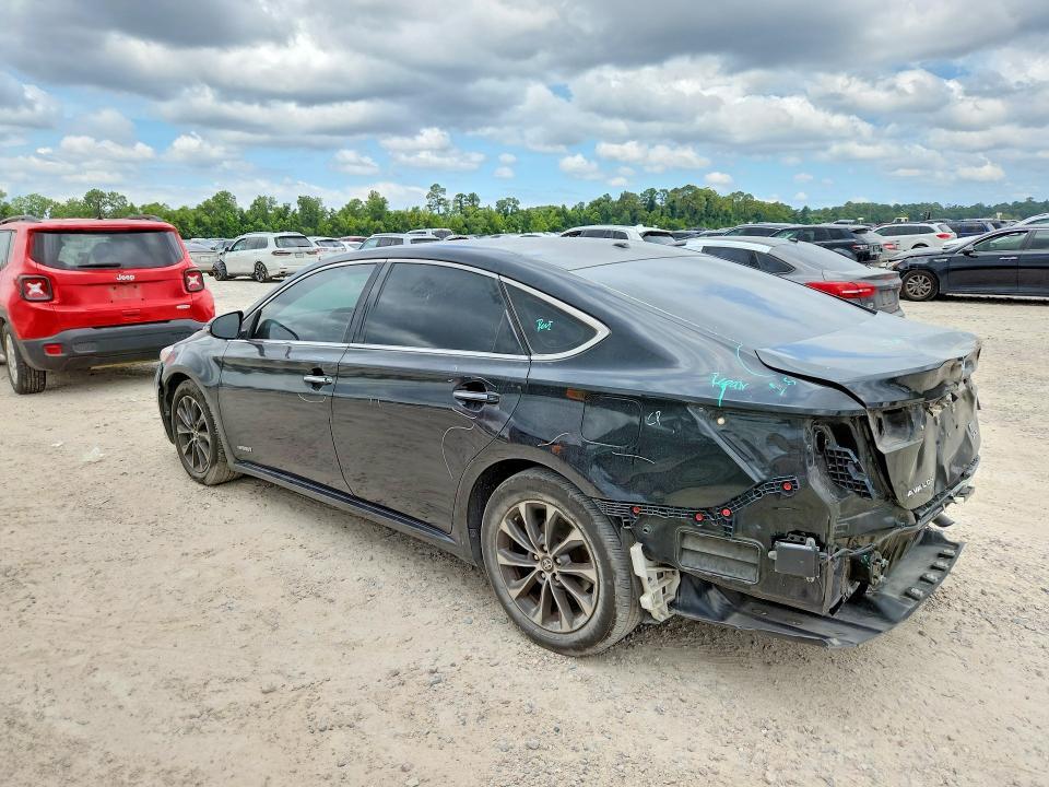 2016 TOYOTA AVALON HYBRID XLE PREMIUM — Фото 2 из 13
