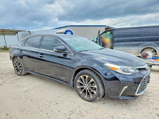 2016 TOYOTA AVALON HYBRID XLE PREMIUM — Фото 4 из 13