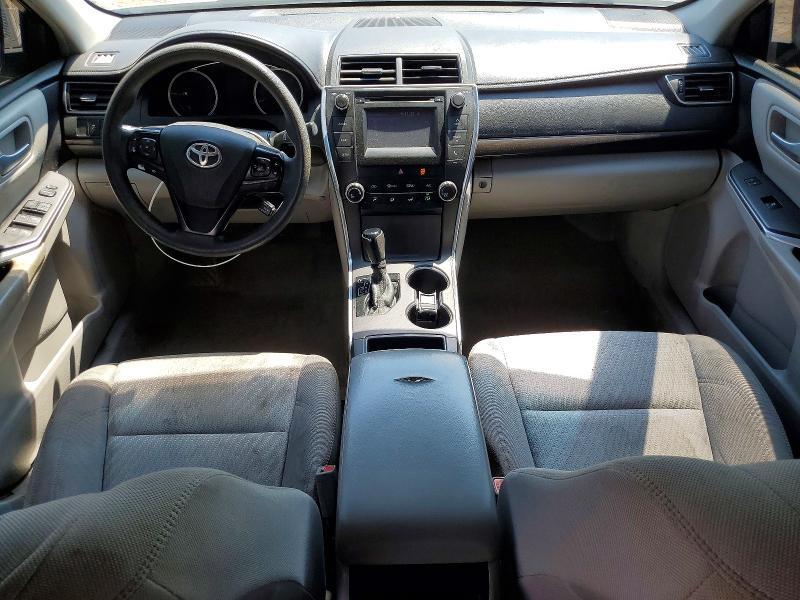 2016 TOYOTA CAMRY LE — Фото 8 из 12