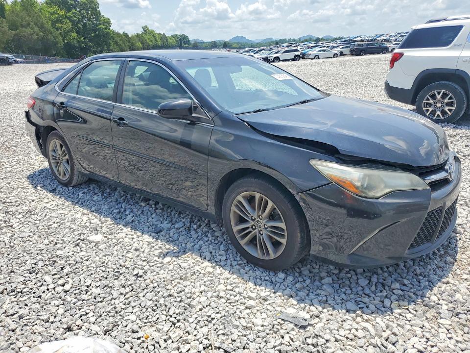 2016 TOYOTA CAMRY SE — Фото 4 из 12