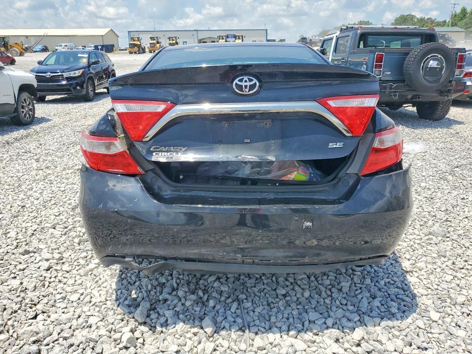 2016 TOYOTA CAMRY SE — Фото 6 из 12