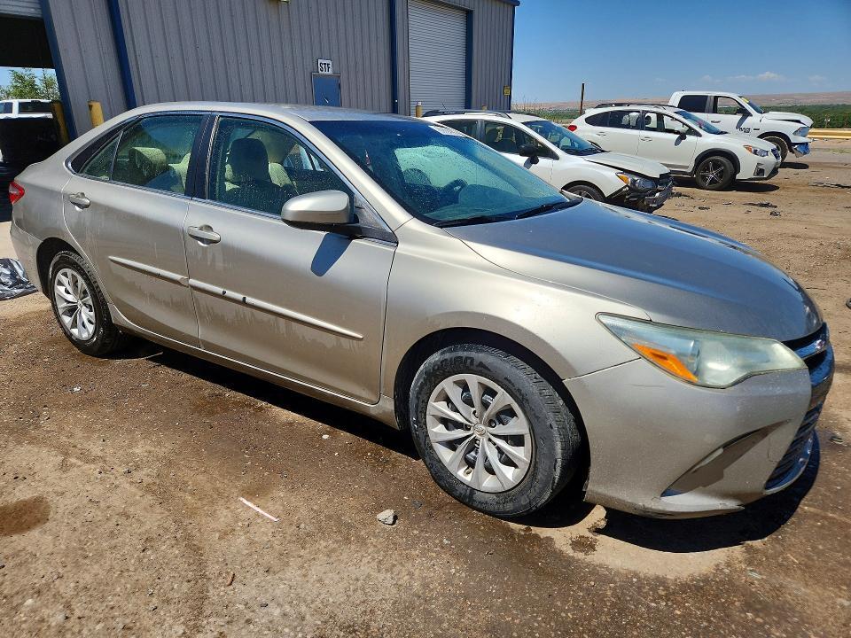 2016 TOYOTA CAMRY LE — Фото 4 из 12