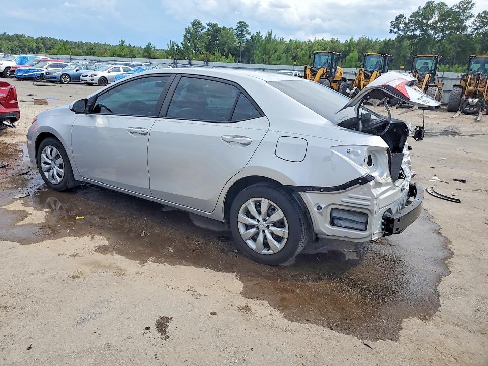 2016 TOYOTA COROLLA LE — Фото 2 из 13