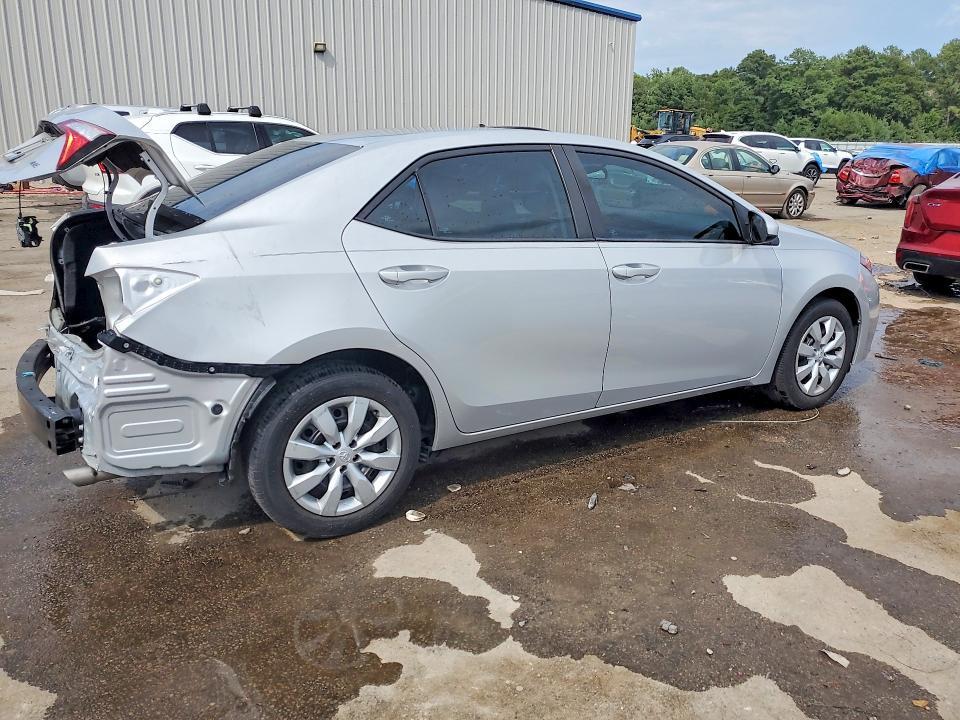2016 TOYOTA COROLLA LE — Фото 3 из 13
