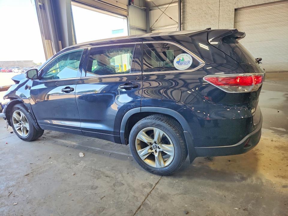 2016 TOYOTA HIGHLANDER LIMITED — Фото 2 из 13