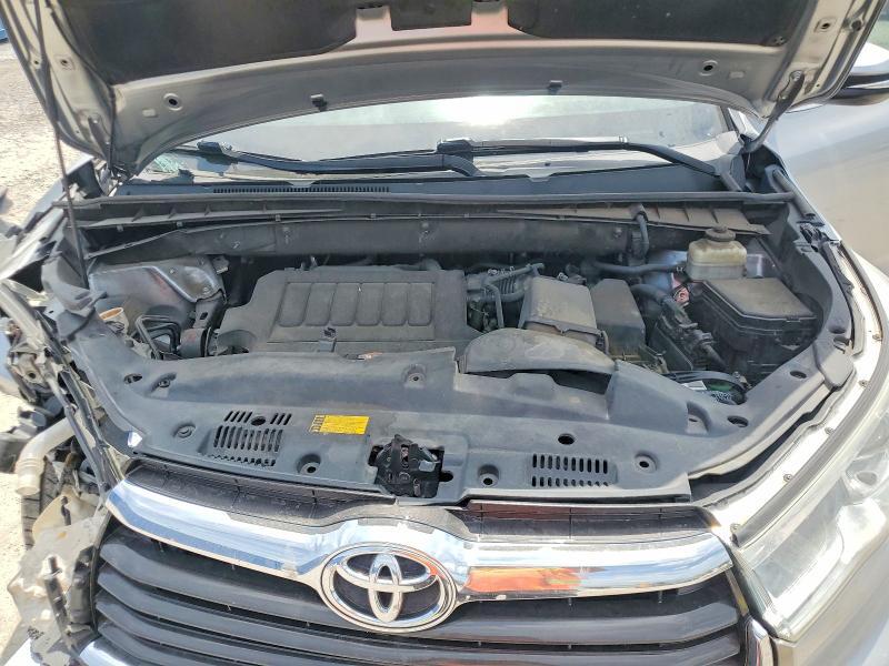 2016 TOYOTA HIGHLANDER XLE — Фото 12 из 14