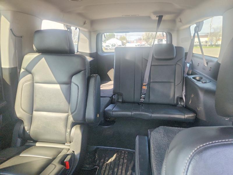 2017 CHEVROLET SUBURBAN K1500 LT — Фото 10 из 13