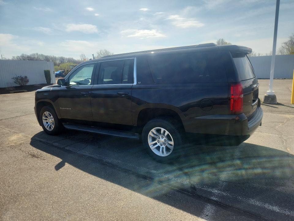 2017 CHEVROLET SUBURBAN K1500 LT — Фото 2 из 13