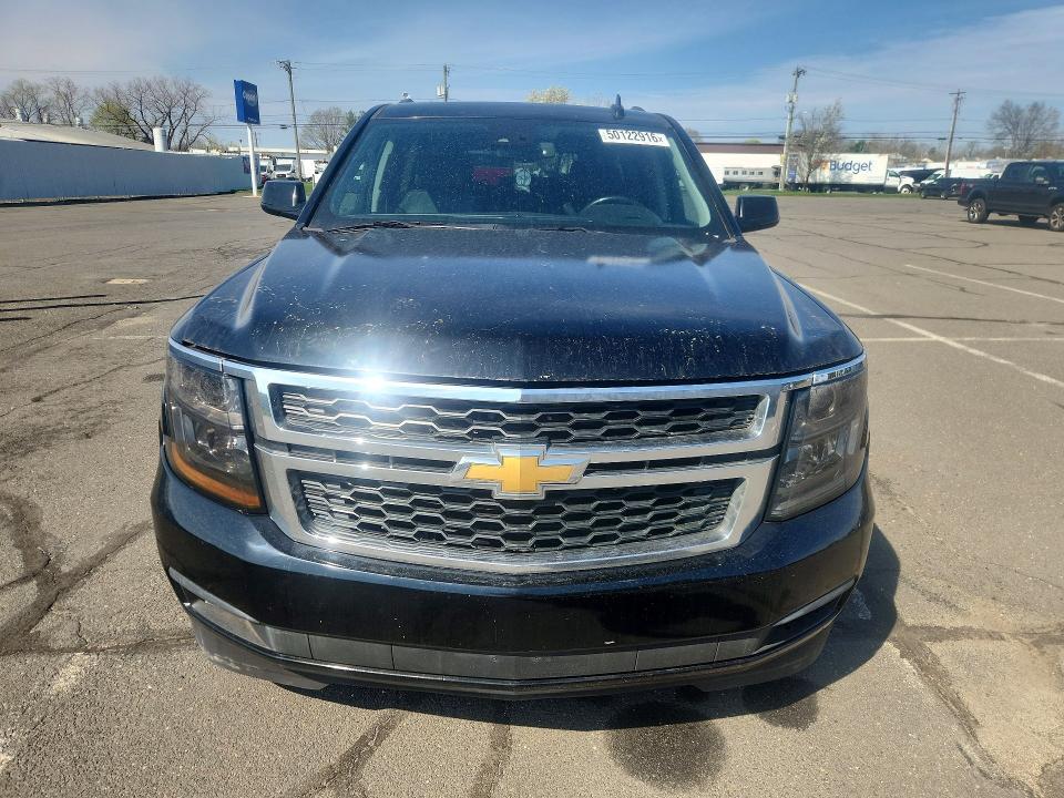 2017 CHEVROLET SUBURBAN K1500 LT — Фото 5 из 13