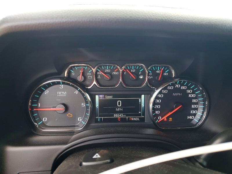 2017 CHEVROLET SUBURBAN K1500 LT — Фото 9 из 13