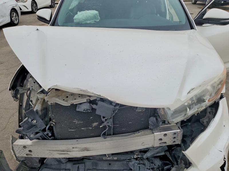 5TDYKRFH7GS141282 2016 TOYOTA HIGHLANDER photo no. 11