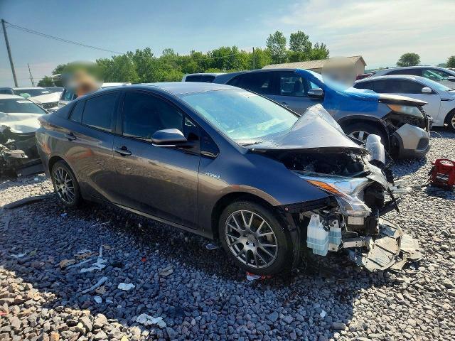 2016 TOYOTA PRIUS TWO — Фото 4 из 13
