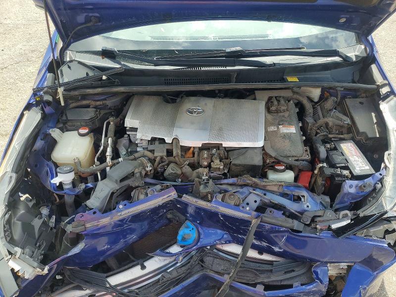 2016 TOYOTA PRIUS TWO ECO — Фото 11 из 12