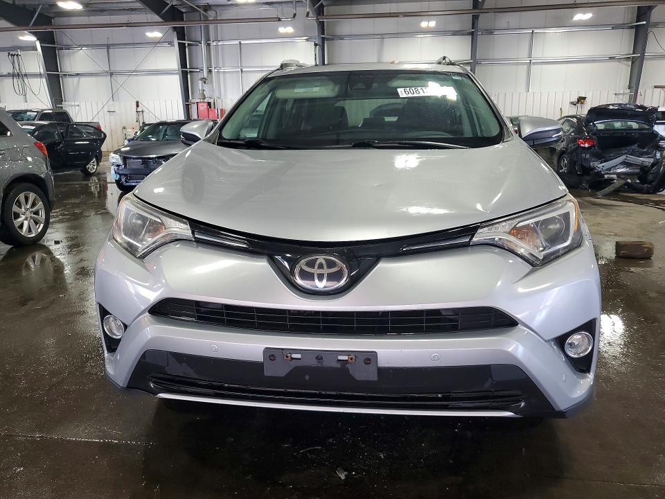 2016 TOYOTA RAV4 XLE — Фото 5 из 13